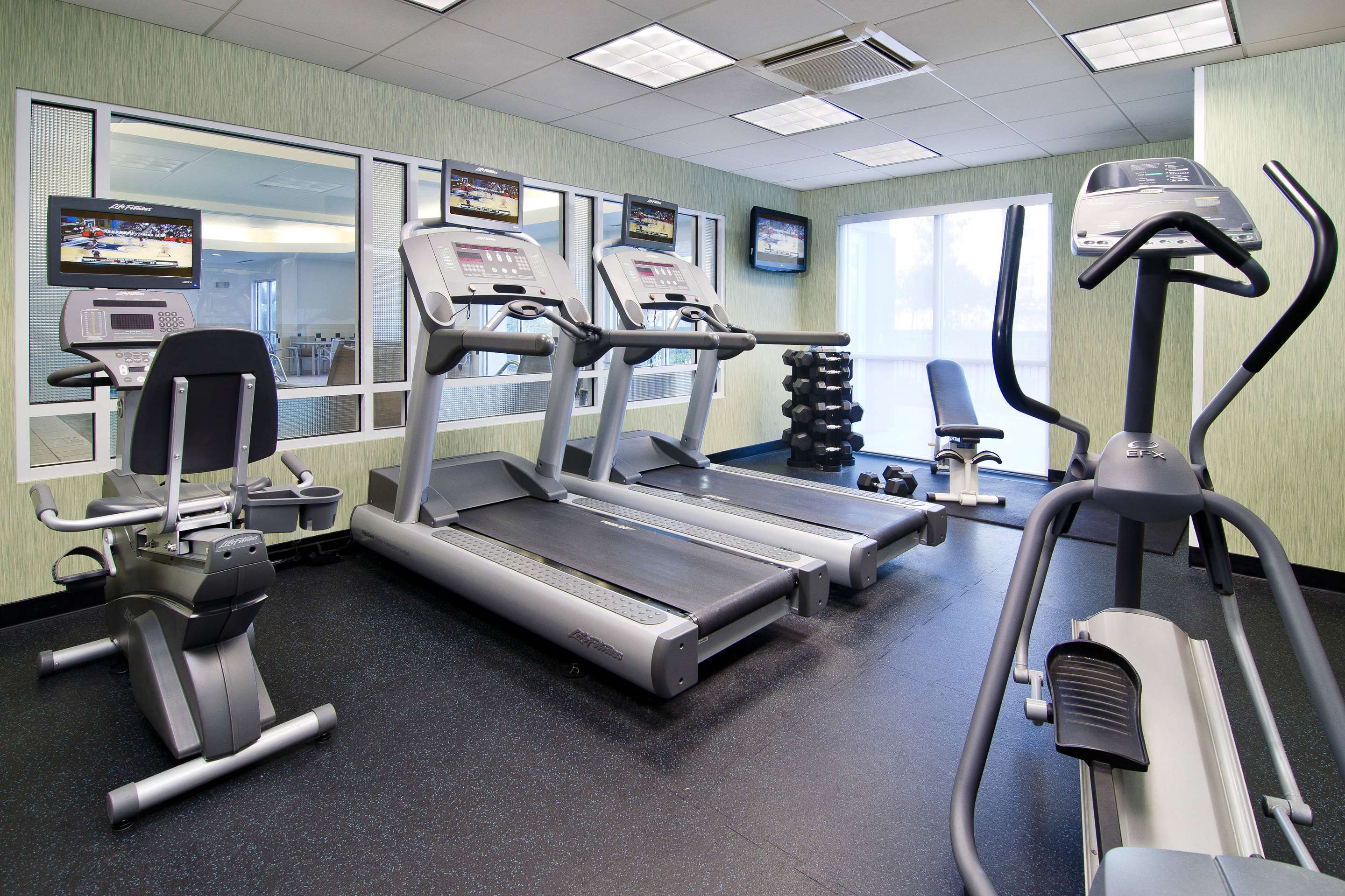 Fitness center | Sonesta Select Seattle Renton Suites