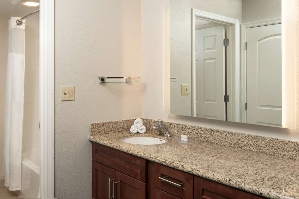Sonesta ES Suites Brentwood-guestroom-Guest Room,Bathroom,Suite,On-Site.jpg
