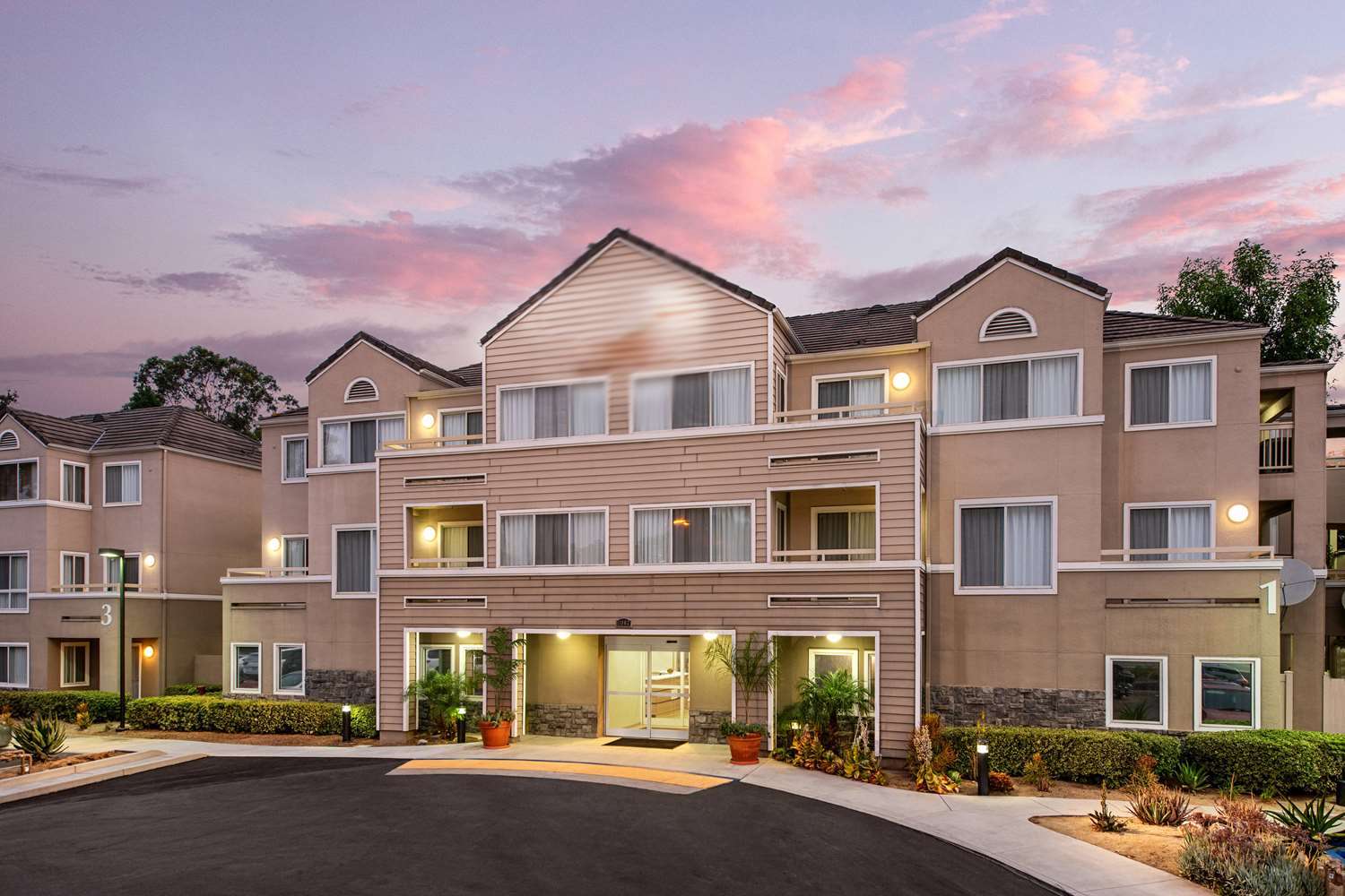 Sonesta ES Suites Carmel Mountain San Diego, CA See Discounts