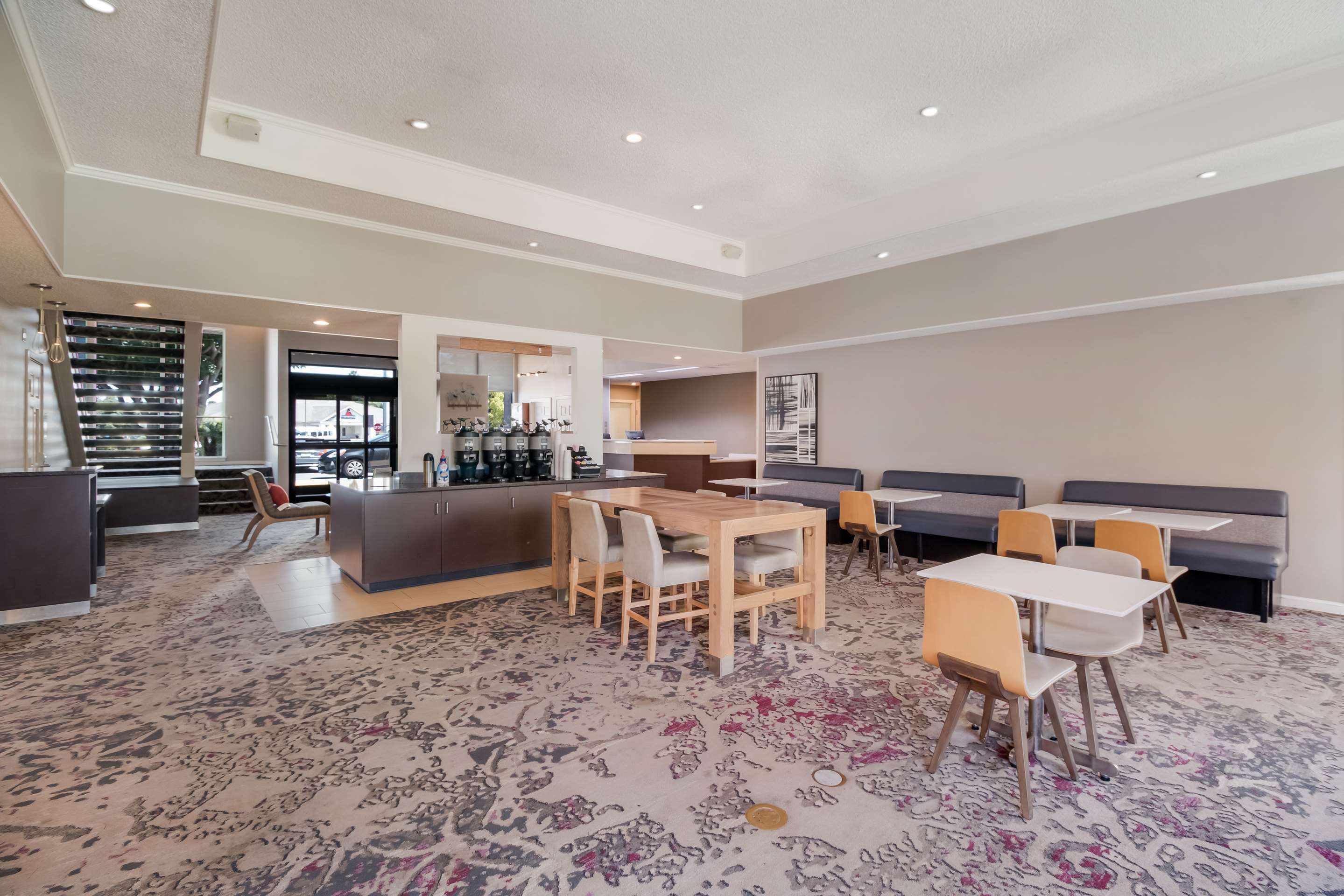 Lobby | Sonesta ES Suites Huntington Beach Fountain Valley