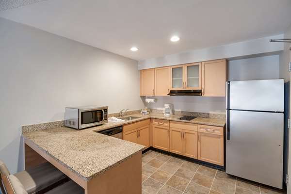 Suite - Sonesta ES Suites Fountain Valley