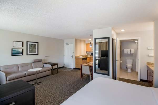 Suite - Sonesta ES Suites Fountain Valley