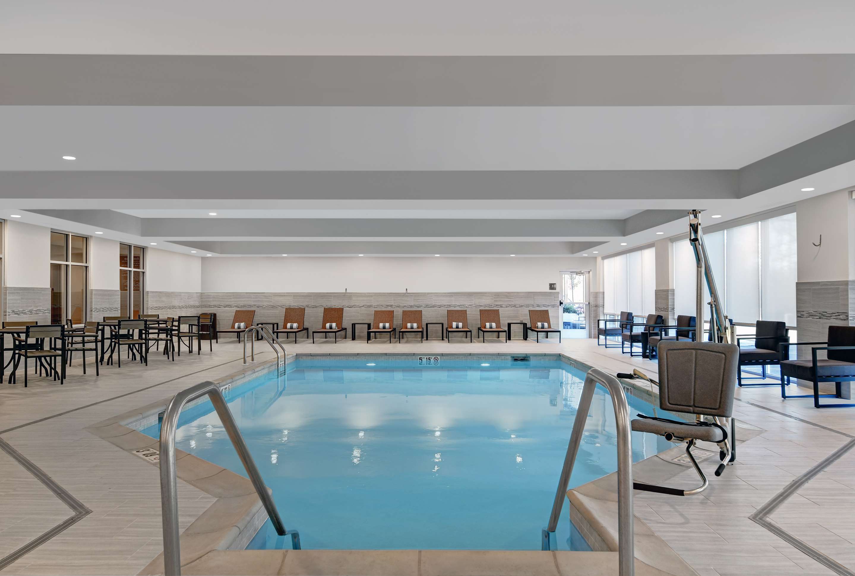 Pool | Homewood Suites by Hilton Edison Woodbridge