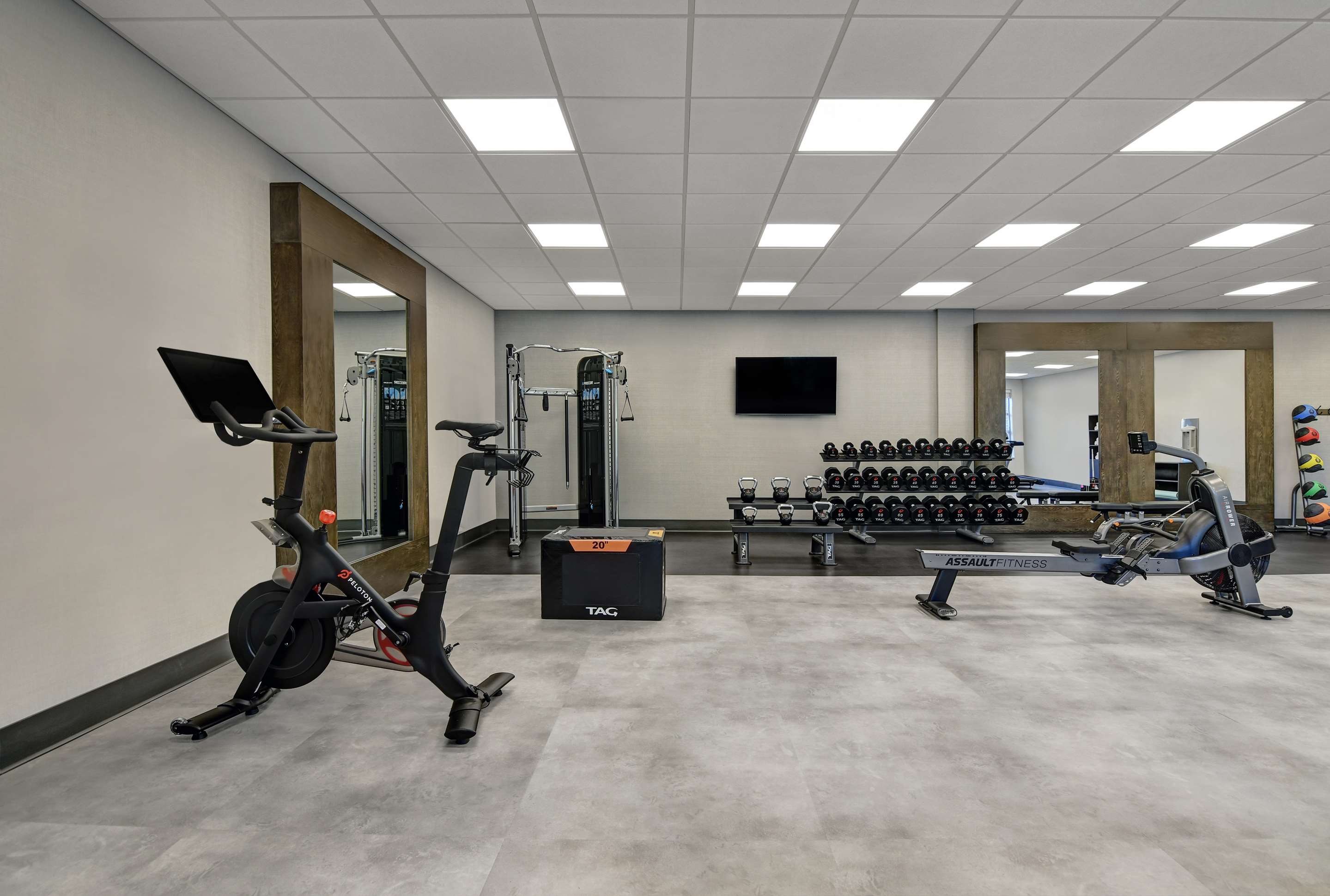 Health club fitness center gym | Homewood Suites by Hilton Edison Woodbridge