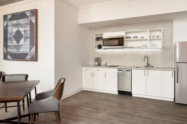 Suite - Leavenworth Local Hotel