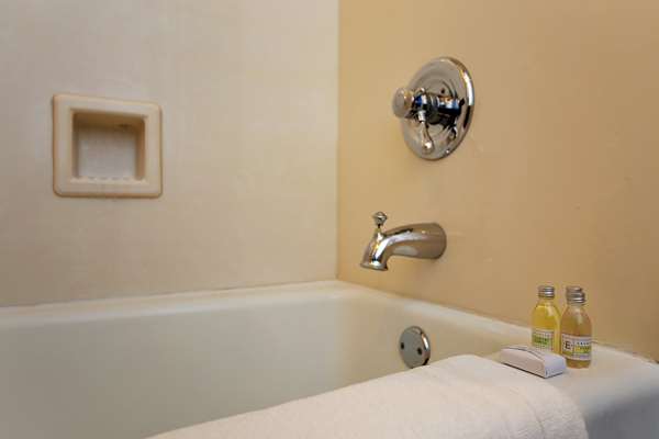  - Pelham Hotel New Orleans