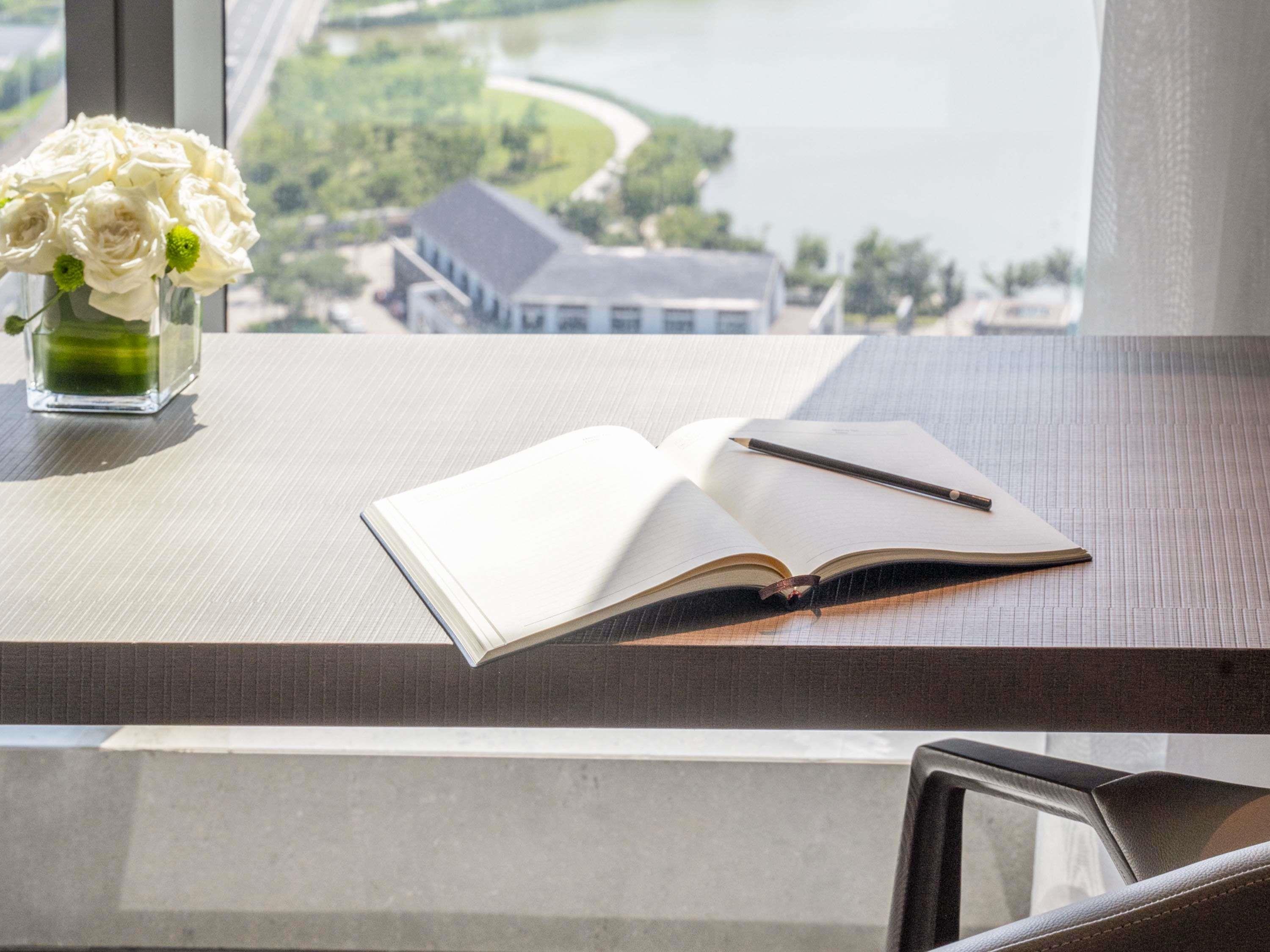Pullman Jiaxing Pinghu Excellence Room Type - PREMIUM DELUXE ROOM, 2 Single Size Beds, Lake View