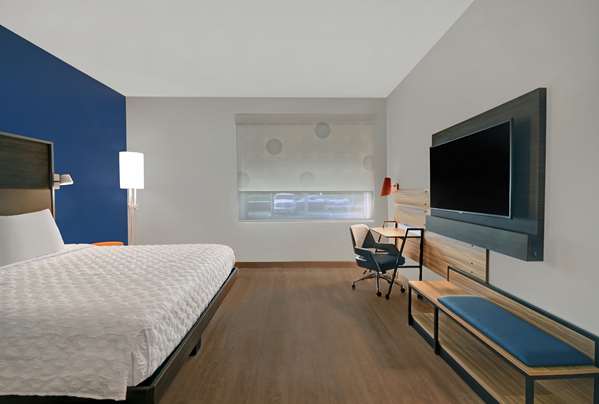  - Tru by Hilton Troy - I-75, Exit 67