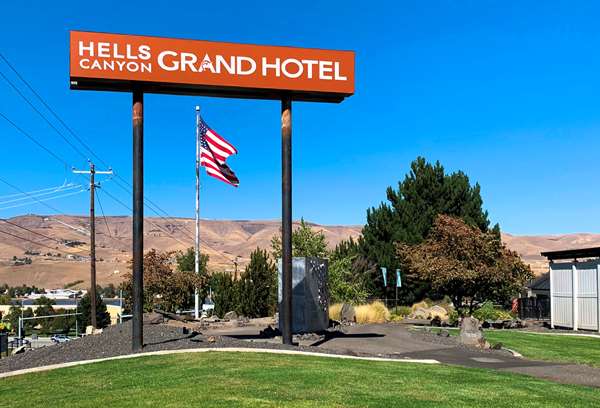 Exterior view - Hells Canyon Grand Hotel Lewiston