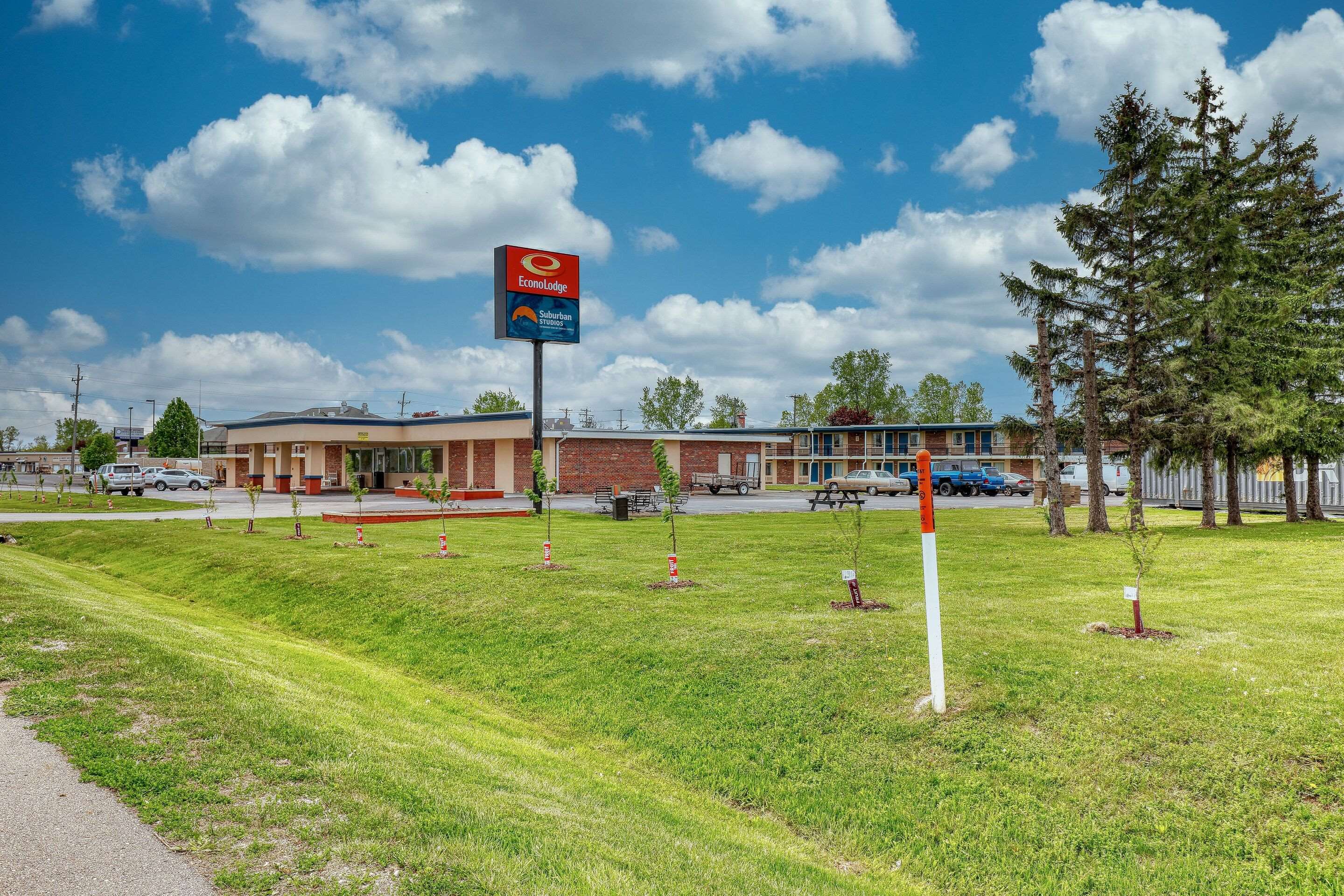 Hotel exterior | Suburban Studios