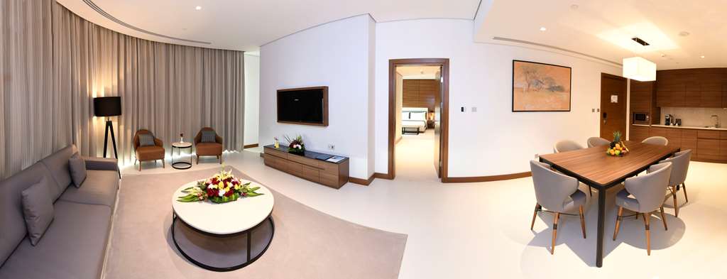 GOLDEN TULIP RIYADH-guestroom-Guest Room,Suite,On-Site.jpg
