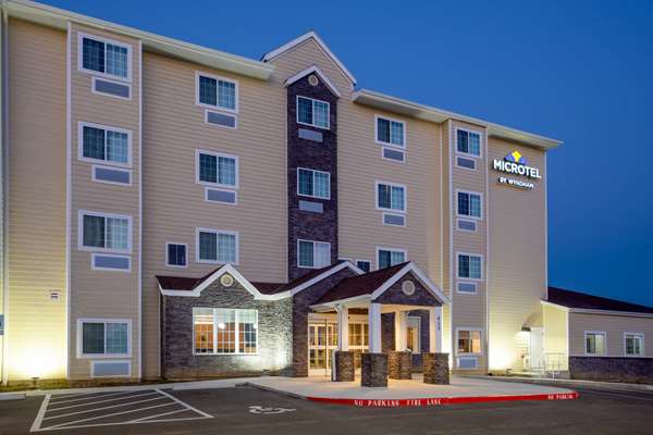 Exterior view - Microtel Inn & Suites by Wyndham Liberty - I-35, Exit 17