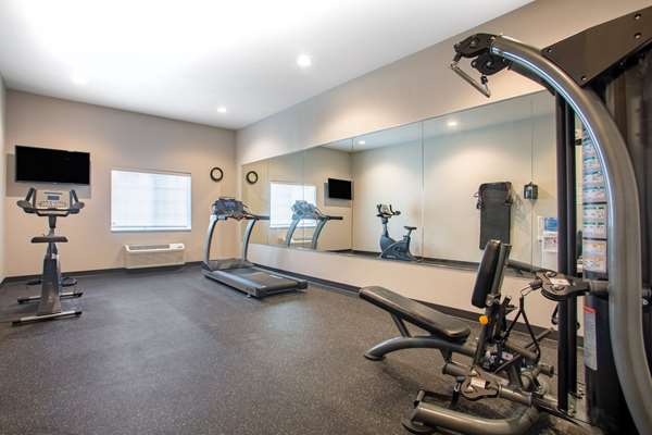 Fitness/ Exercise Room - Microtel Inn & Suites by Wyndham Liberty - I-35, Exit 17
