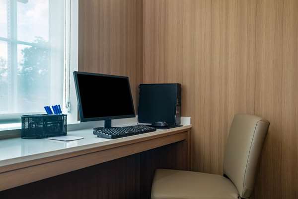 Conference Area - Microtel Inn & Suites by Wyndham Liberty - I-35, Exit 17