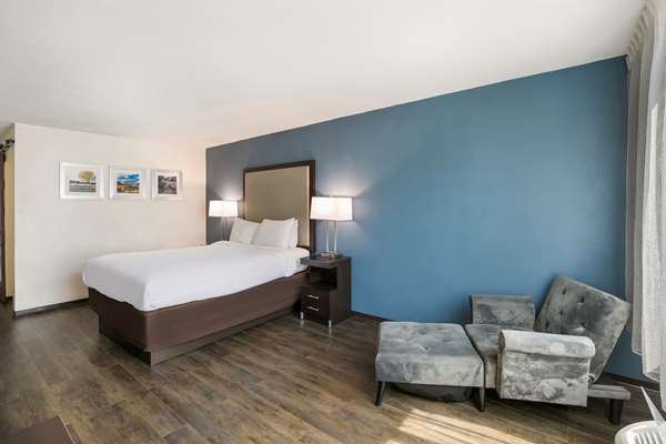  - Clarion Hotel Conference Center Maggie Valley