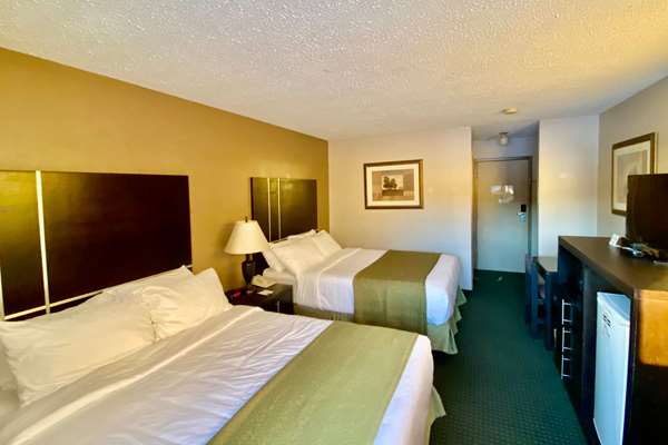  - Ramada Hotel Whitecourt