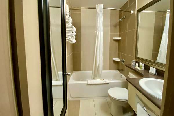  - Ramada Hotel Whitecourt