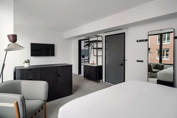  - Arlo Hotel Midtown New York
