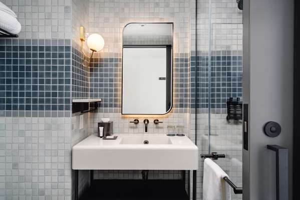  - Arlo Hotel Midtown New York