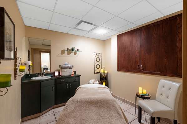 Fitness/ Exercise Room - Wyndham Grand Hotel Downtown Oklahoma City