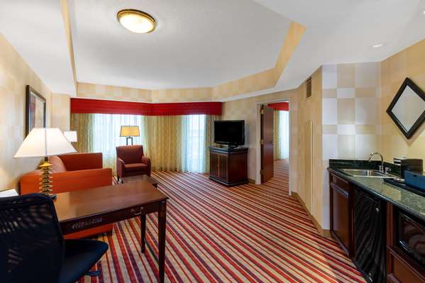 Suite - Wyndham Grand Hotel Downtown Oklahoma City