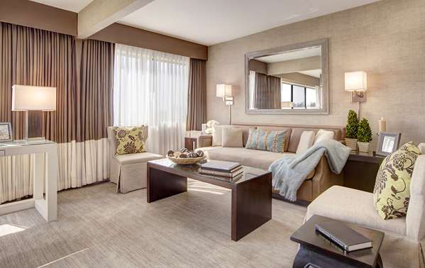 Suite - Luxe Hotel Sunset Boulevard Los Angeles - I-405, Exit 57, 57A