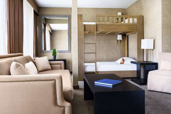 Suite - Luxe Hotel Sunset Boulevard Los Angeles - I-405, Exit 57, 57A