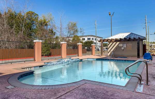 Pool - Extended Stay America Suites Kingwood