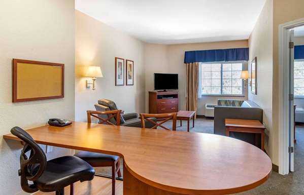  - Extended Stay America Suites Kingwood