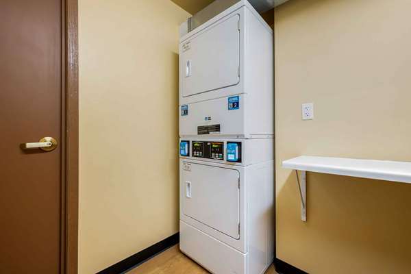  - Extended Stay America Suites West Dundee
