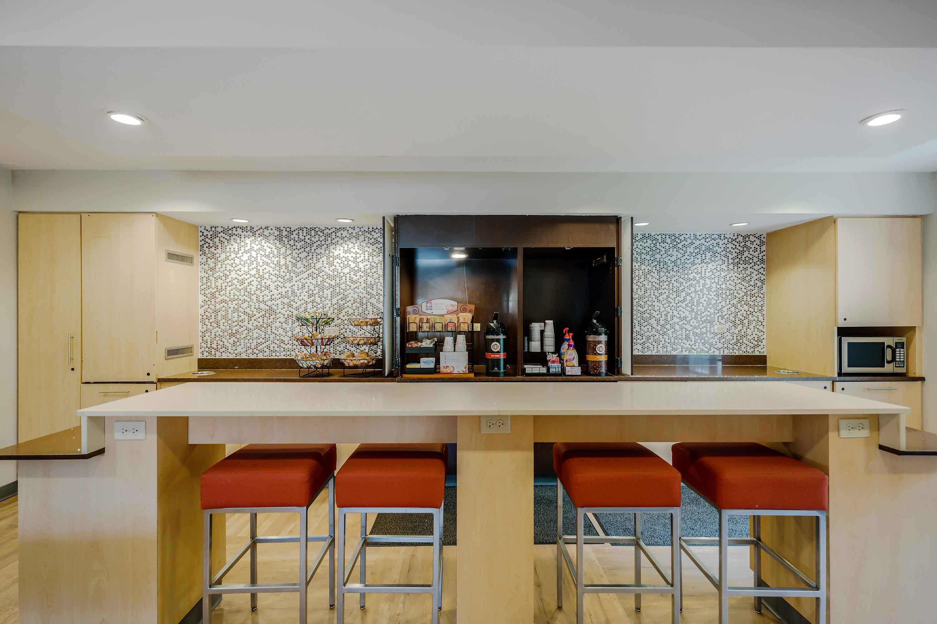 Breakfast Room | Extended Stay America Suites Chicago Elgin West Dundee