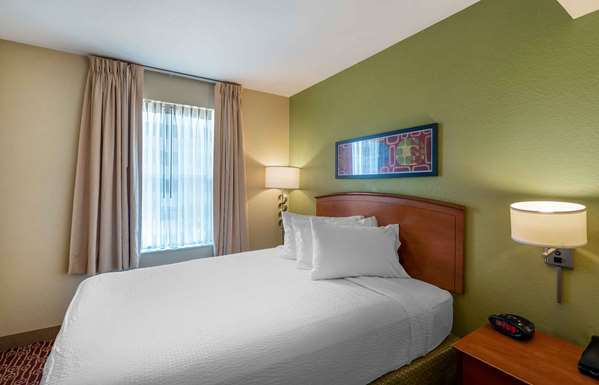  - Extended Stay America Suites Virginia Beach - I-264, Exit 15