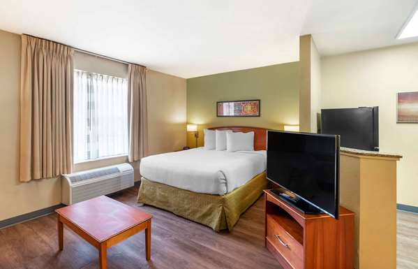  - Extended Stay America Suites Virginia Beach - I-264, Exit 15