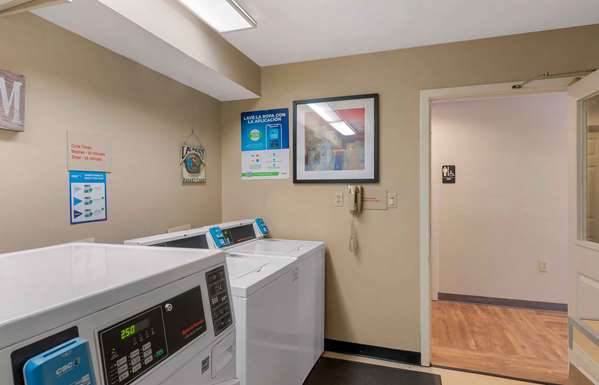  - Extended Stay America Suites Yorktown - I-64, Exit 256