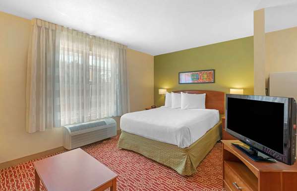  - Extended Stay America Suites Yorktown - I-64, Exit 256