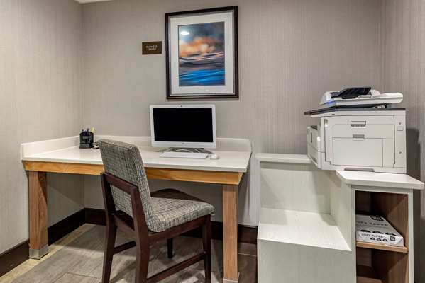 Conference Area - Comfort Suites Alpharetta