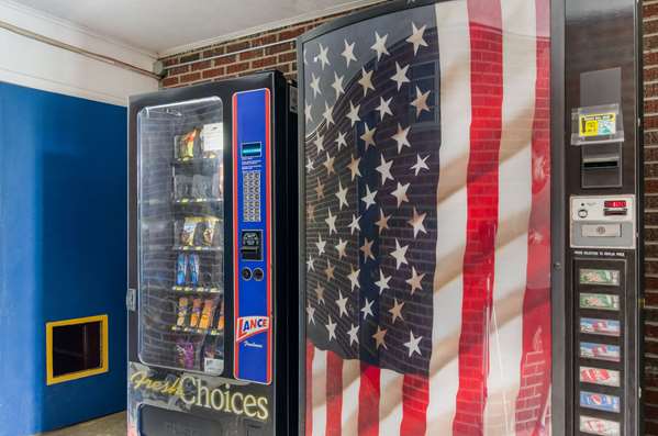  - Rodeway Inn Church Hill