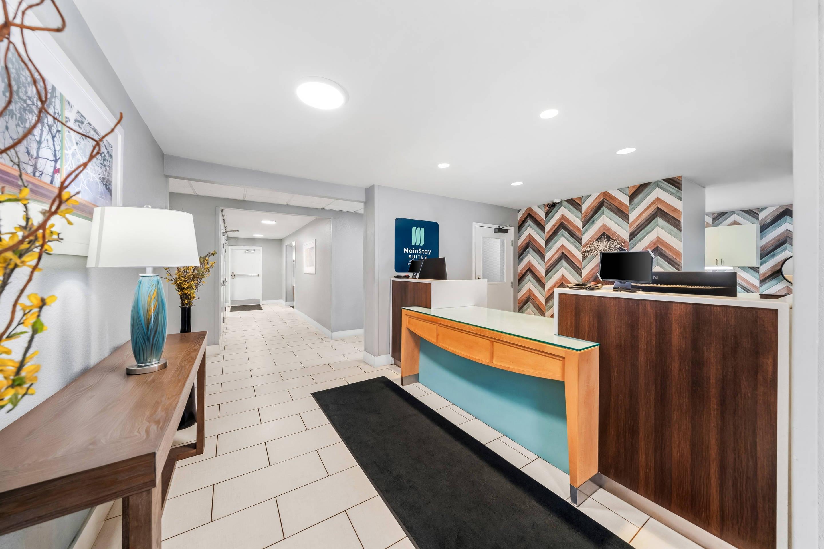 Hotel lobby | MainStay Suites Orlando Altamonte Springs
