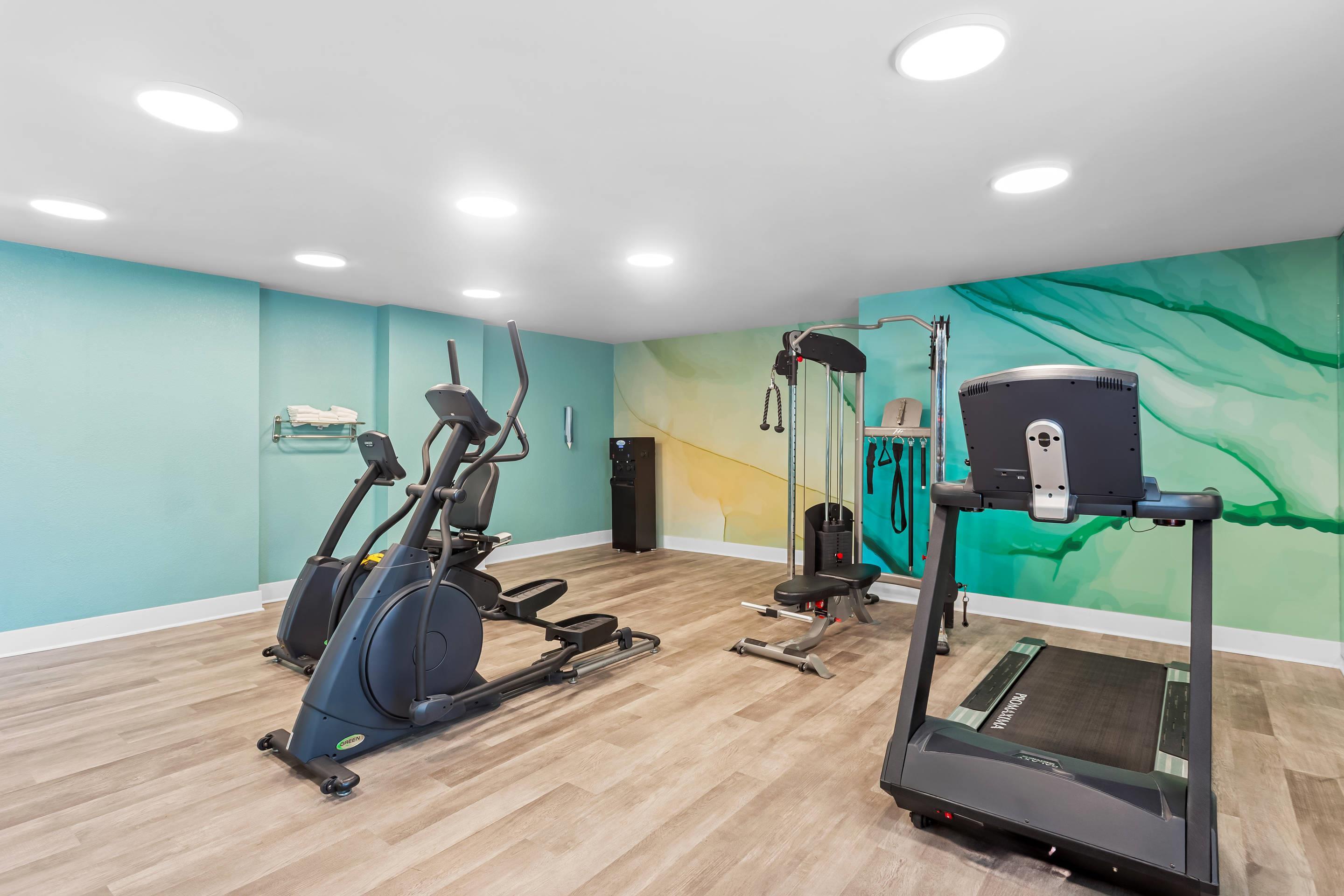 Fitness center | MainStay Suites Chicago Hoffman Estates