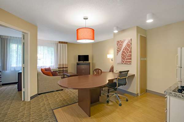 Suite - MainStay Suites Schaumburg