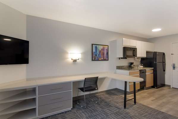  - MainStay Suites West Omaha