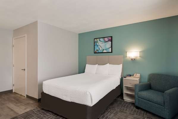  - MainStay Suites West Omaha