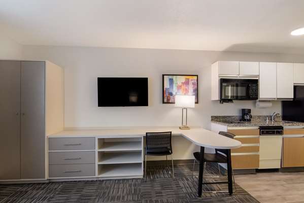  - MainStay Suites West Omaha
