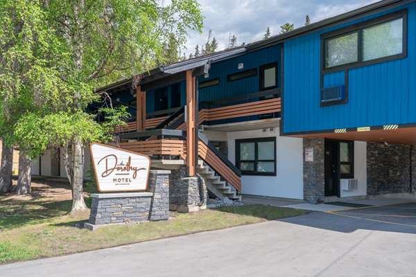 Exterior view - Dorothy Motel Banff