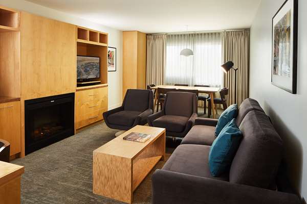  - Inn at the Forks Winnipeg