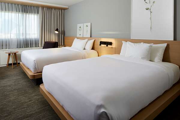  - Inn at the Forks Winnipeg