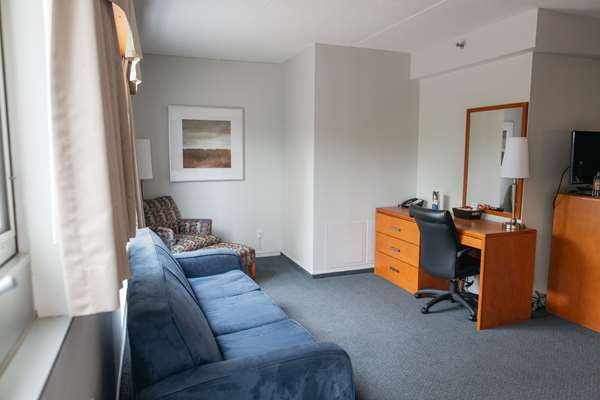  - Norwood Hotel Winnipeg