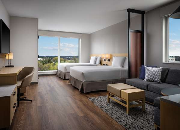  - Forester Hotel Lake Forest