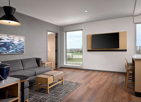 Suite - Forester Hotel Lake Forest