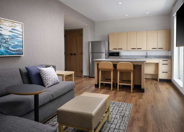 Suite - Forester Hotel Lake Forest